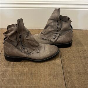 Stylish Gray Leather Boots AS 98 size 38
